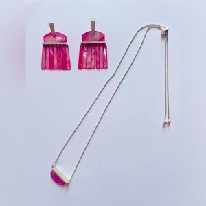 Kendra Scott Layne earrings and necklace in hot pink